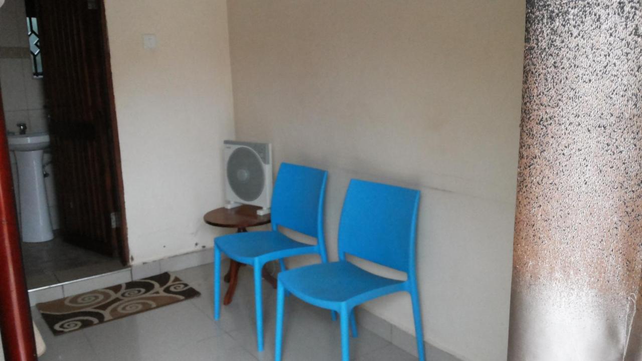 Kalalo Cottage Inn Pakwach المظهر الخارجي الصورة