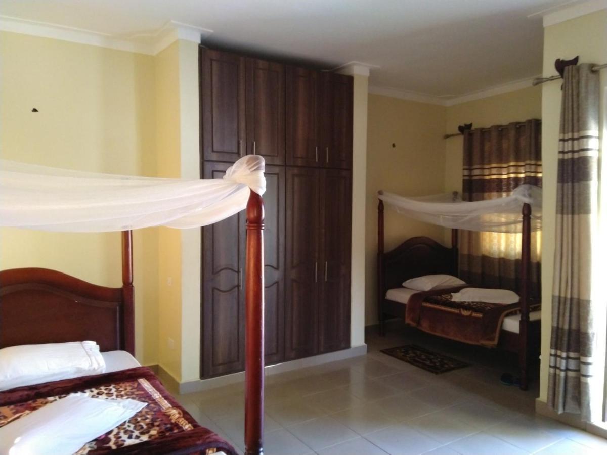 Kalalo Cottage Inn Pakwach المظهر الخارجي الصورة