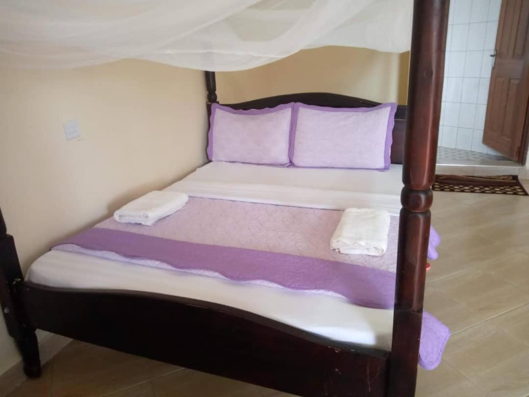 Kalalo Cottage Inn Pakwach المظهر الخارجي الصورة